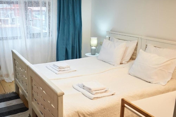Hotel N16 (P'eria)